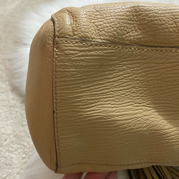 Coach Leather Purse with Kisslock Closure - Picture 7 of 12